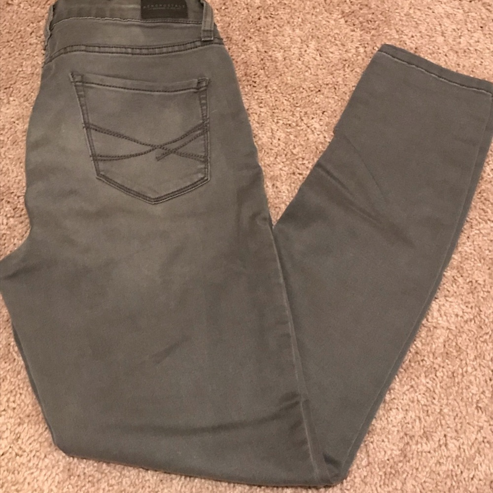 Aeropostale High-Waist Jegging